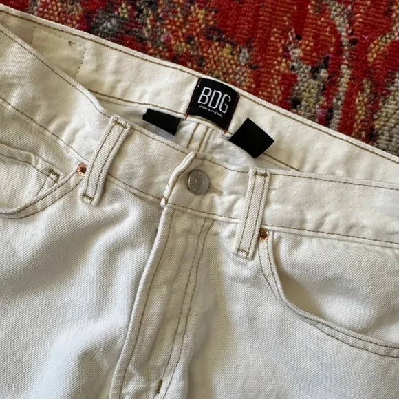 BDG Cowboy Jeans - Picture 5 of 9